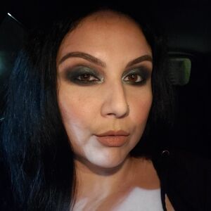 Meet your Posher, Nina